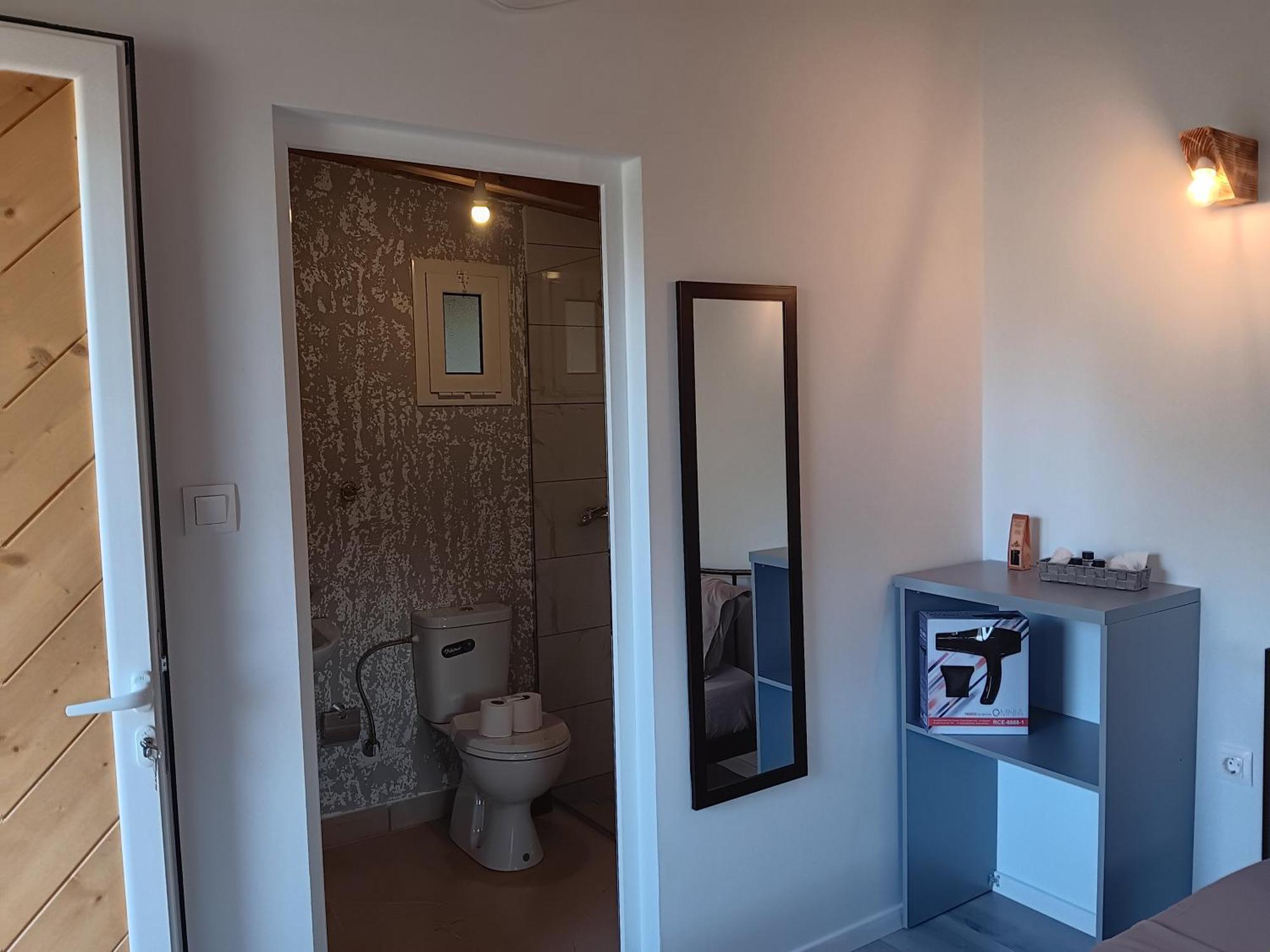 Tolis Rooms Himare Eksteriør bilde