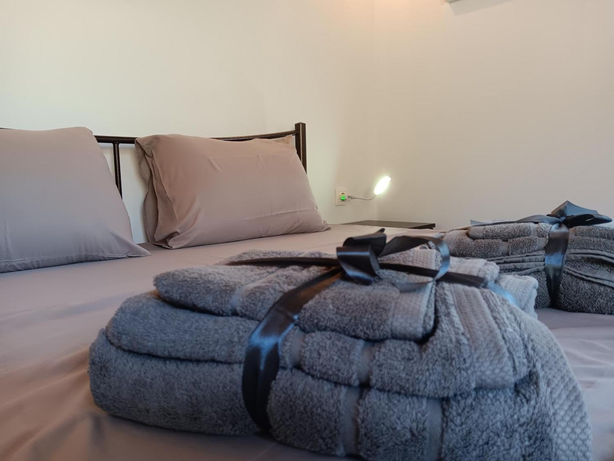 Tolis Rooms Himare Eksteriør bilde