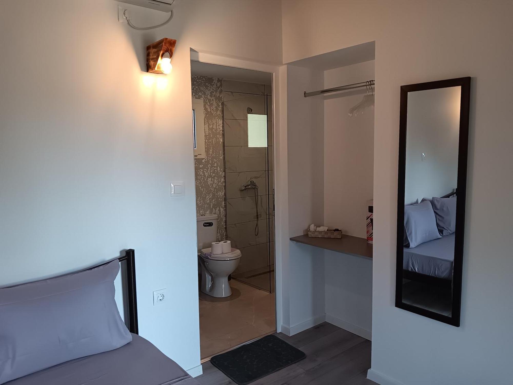 Tolis Rooms Himare Eksteriør bilde