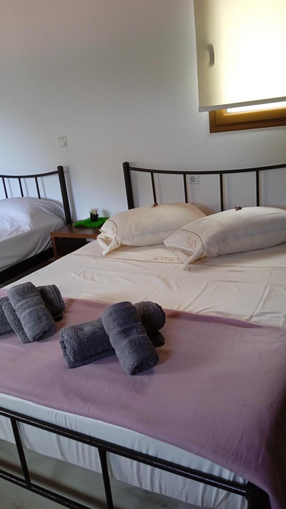 Tolis Rooms Himare Eksteriør bilde