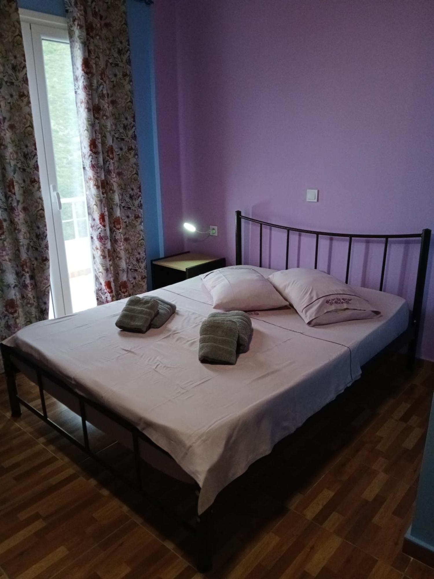 Tolis Rooms Himare Eksteriør bilde