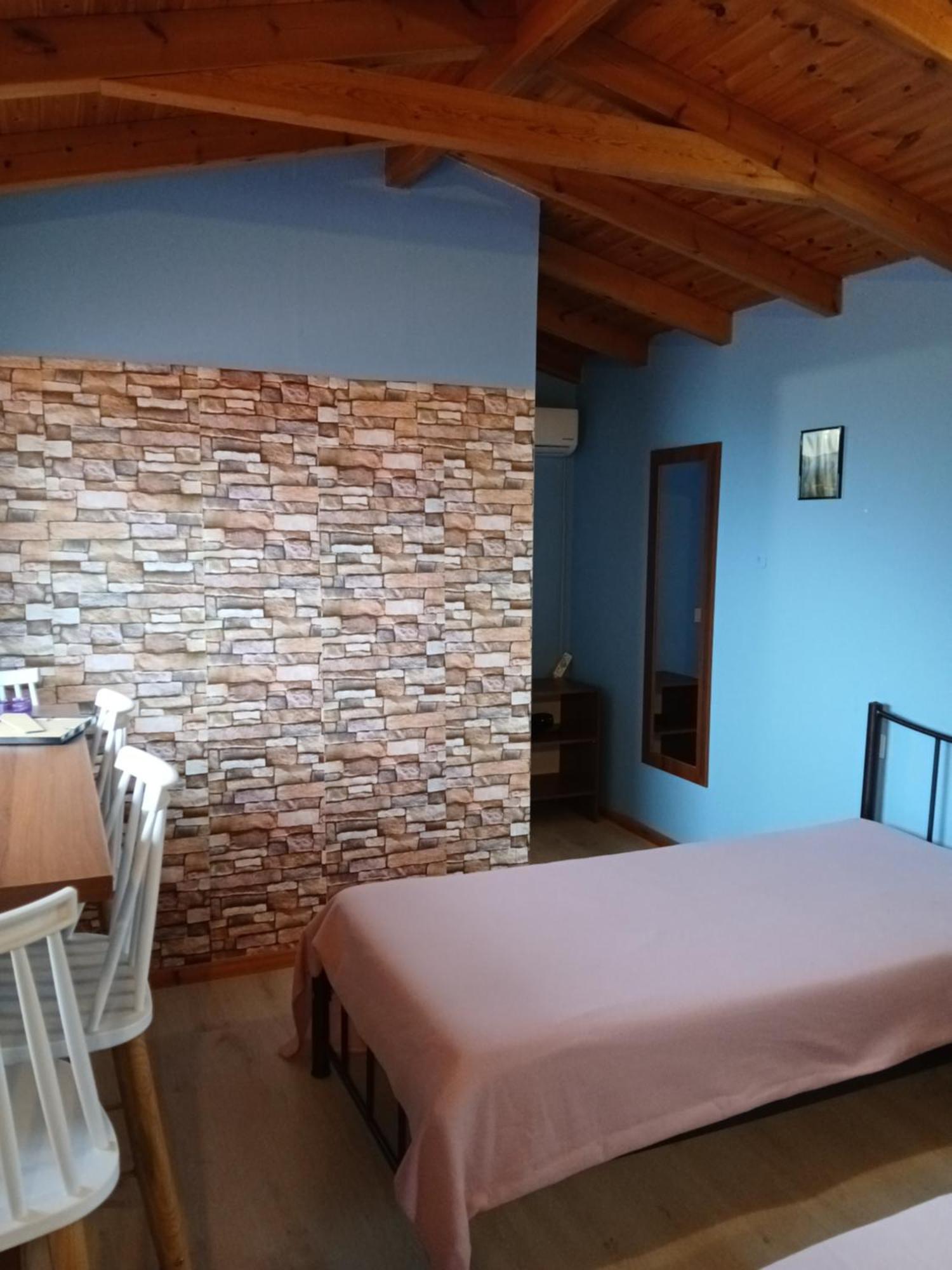 Tolis Rooms Himare Eksteriør bilde