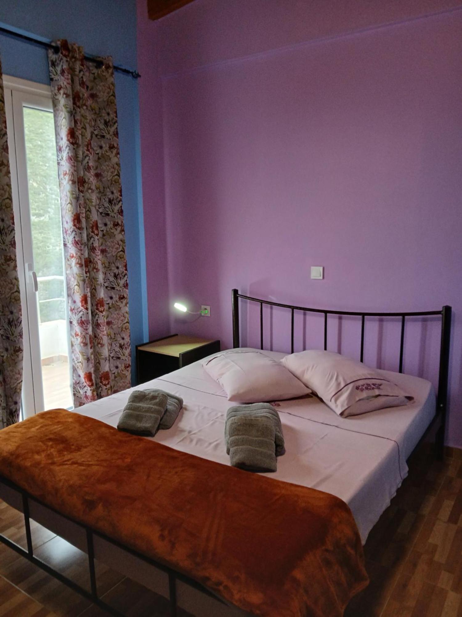 Tolis Rooms Himare Eksteriør bilde